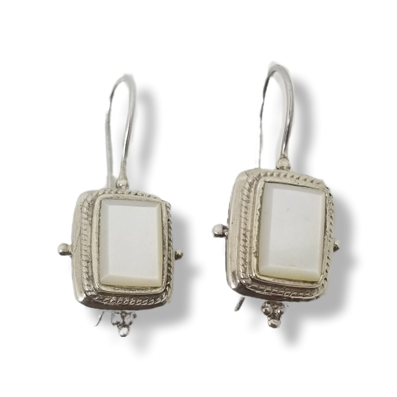 Vintage Jewelry - VINTAGE STERLING SILVER & MOTHER OF PEARL DROP HOOK EARRINGS